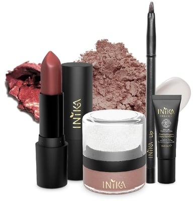 Are you new to green beauty? Well, here is a list of green beauty gift ideas for any beginner of the ethical lifestyle. We've highlighted the ethics each gift and tell you which cruelty-free ingredients and earth-friendly ingredients are worth looking for. Whether you want vegan beauty gifts, beauty gifts for acne, makeup gifts, or even customizable beauty gifts - there is an eco-conscious option in this list! #greenbeauty #ethicalbeauty #ecofriendly